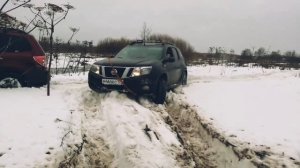 Nissan terrano в offroad игре застрянь другого