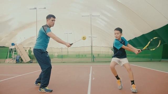 Теннисный Тренажер для обучения крученной подачи 