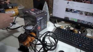 Автомобильный компрессор из Светофора