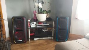 SONY GTK-XB7