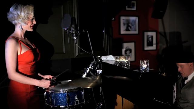 Live at the Piano Bar Soho - Part One смотреть онлайн