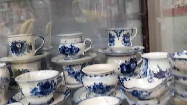 Навестили заброшенную квартиру и решили зимовать здесь, на Черемшане в Димитровграде смотреть онлайн