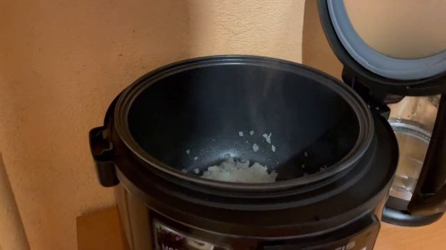 Мультиварка Polaris PMC 0567AD смотреть онлайн