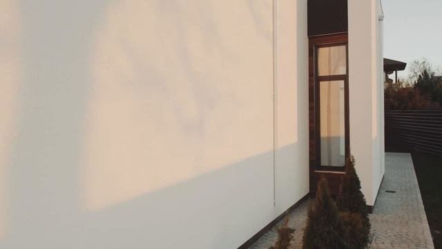 Обзор современного дома в стиле MODERN
