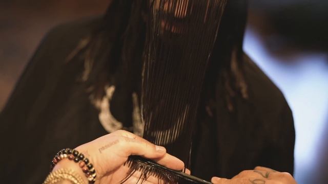 Mens Long Hair Haircut & Hairstyle | How to Maintain Long Hair for Men смотреть онлайн