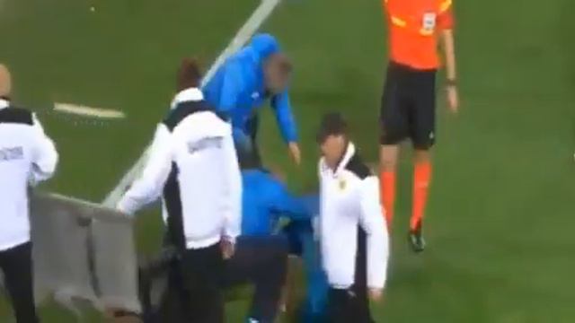 HORROR!!! Lewandowski Horror Tackle vs Hubočan (Borussia Dortmund 1-2 Zenit) 19/03/2014 смотреть онлайн