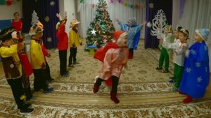 танец 12 месяцев