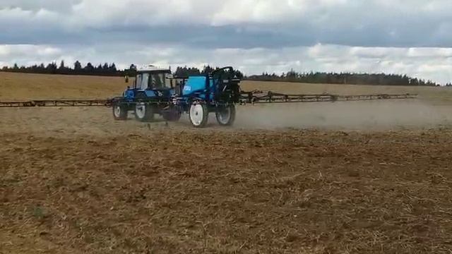 ПРИЦЕПНОЙ ОПРЫСКИВАТЕЛЬ #ALPTURKA в паре с трактором #Беларус1221