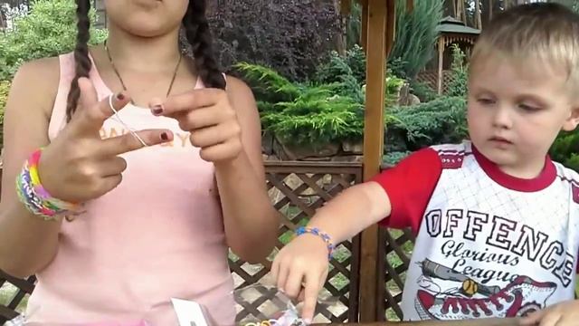 Rainbow loom браслеты 3 СПОСОБА ПЛЕТЕНИЯ, плетем из резиночек смотреть онлайн