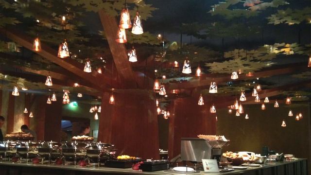 Where to Stay in Disneyland Paris | Disneyland Paris Hotel Guide 2022 смотреть онлайн