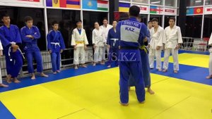 Дзюдо передняя подсечка под выставленную ногу. Judo Sasae Tsurikomi Ashi.