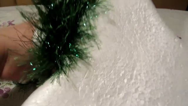 Елка из ниток #рукоделие #елкасвоимируками #поделкинановыйгодсвоимируками