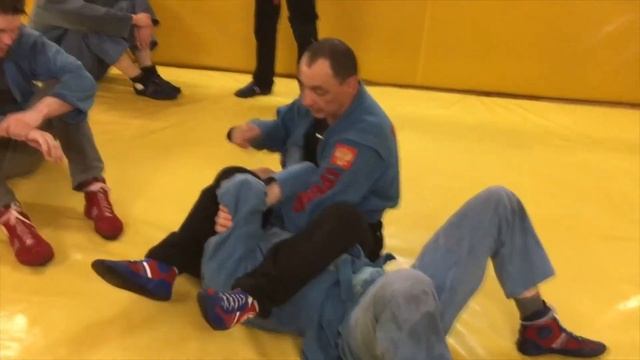 Зверев Болевой на руку 3 смотреть онлайн