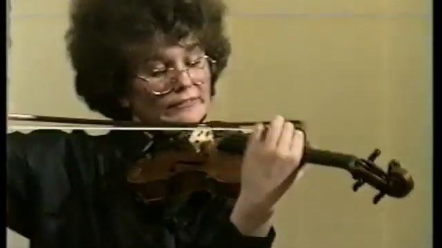 Никколо Паганини. Каприс № 24 - версия Григория Консона. 1995-й, Шуваловская гостиная. смотреть онлайн