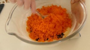 Такой МОРКОВНЫЙ ПИРОГ вы ещё не готовили! С черносливом, ананасом и сметанным кремом! Без миксера!