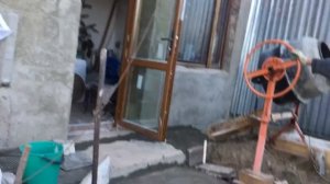 Жгут или латка на колесо? Бетонируем на даче.