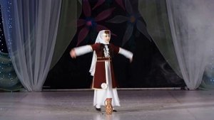 Алиса Мартьянова  "Танец с кувшином"