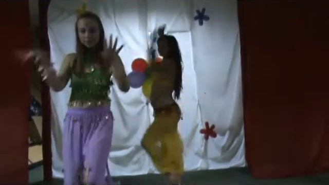 Первый опыт восточного танца) смотреть онлайн