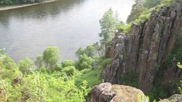Самые красивые места Сибири. Нижнеудинский район,  река Ук впадает в реку Уду.