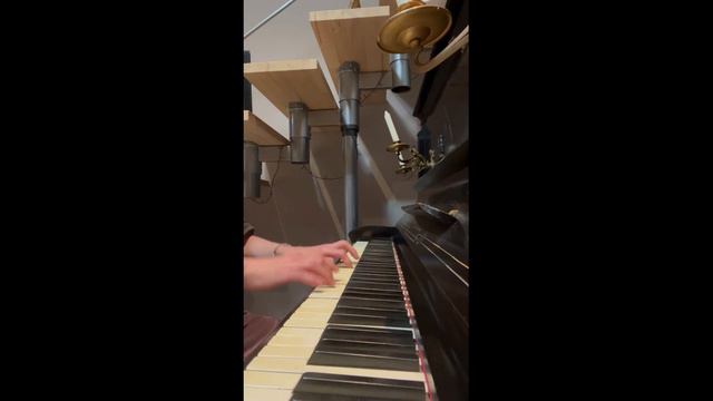 50. Nessi - В.А.Моцарт "Маленькая ночная серенада" смотреть онлайн