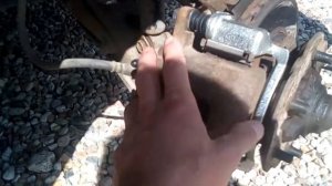 Суппорт Nissan Terrano / Datsun D21 41001-09W00