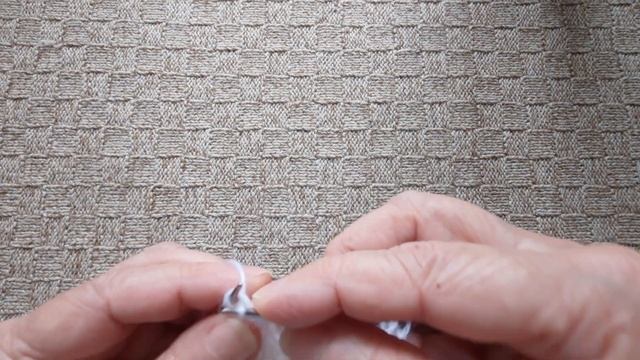 Очаровательный ажурный узор для кардигана, джемпера и не только.. смотреть онлайн