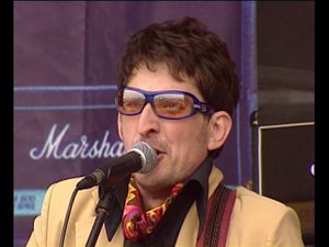 НАШЕСТВИЕ 2002: Ундервуд - Следи за её левой рукой