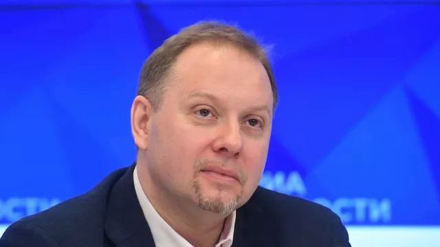 В Госдуме призвали замораживать доходы выступивших против России артистов смотреть онлайн