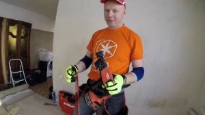 Натяжной потолок 54  крепим багет натяжного потолка Hilti