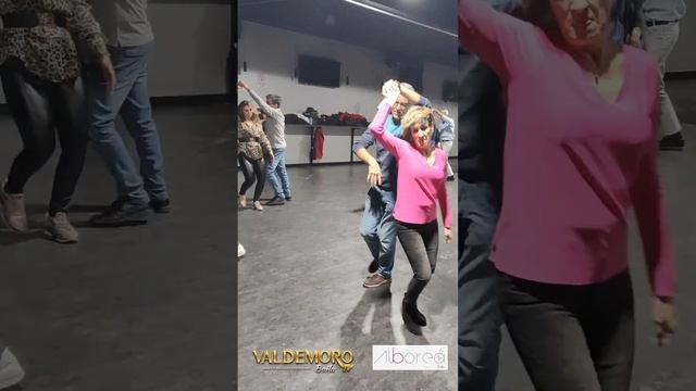 ?CLASE DE SALSA  EN VALDEMORO - ?NIVEL BÁSICO PARA PRINCIPIANTES