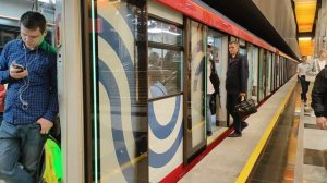 81-775/776/777 «Москва-2020» на станции Новаторская