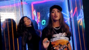 Megan Thee Stallion - Savage (на русском) - AURIKA перевод. Песня Savage Megan Thee Stallion cover.