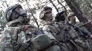 Ивановским разведчикам гвардейского соединения ВДВ вручили государственные награды на передовой