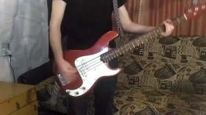 Musima action bass test - stock & new pickup
