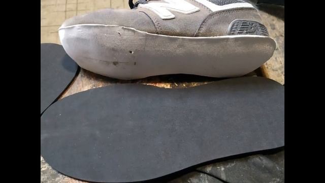 Замена следа на кроссовках смотреть онлайн