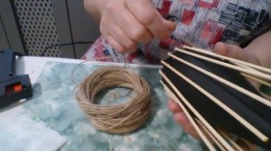 Ваза из бутылки. Декор из деревянных шпажек. Рукоделие. Творчество.