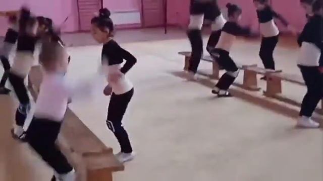 Badiiy gimnastika смотреть онлайн