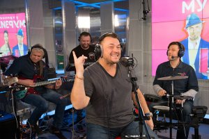 Руки вверх – Девчонки (#LIVE Авторадио)