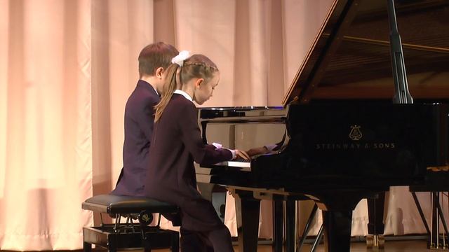 А. Хачатурян "О чем мечтают дети" смотреть онлайн