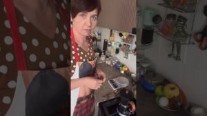 Уже обед вечно голодной Шубиной???