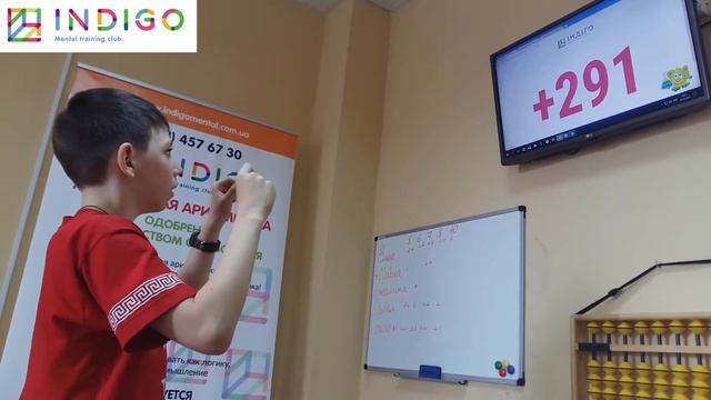 Ментальная арифетика - Даниил считает трехзначные числа со стихом смотреть онлайн