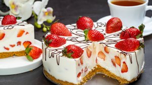 Торт без выпечки со свежей клубникой! Настоящий летний торт на десерт в жару!