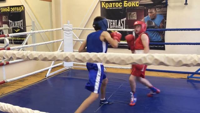 XXI Областной турнир по боксу памяти Д. Бочкарёва 28-30 сентября 2017 г.Карпинск М.Юсупов спарринг смотреть онлайн