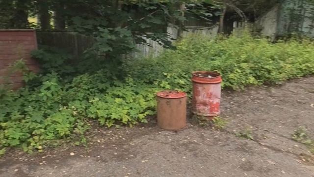 Заброшенный лагерь Искра. Все забито заколочено...