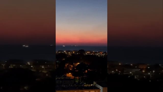 Israel. Закат и вид на море.