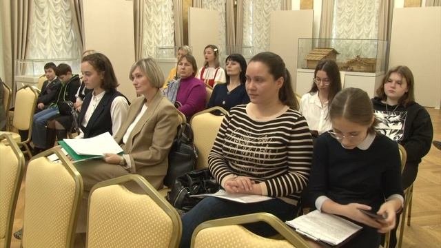 Рязанские школьники попробовали себя в роли экскурсоводов