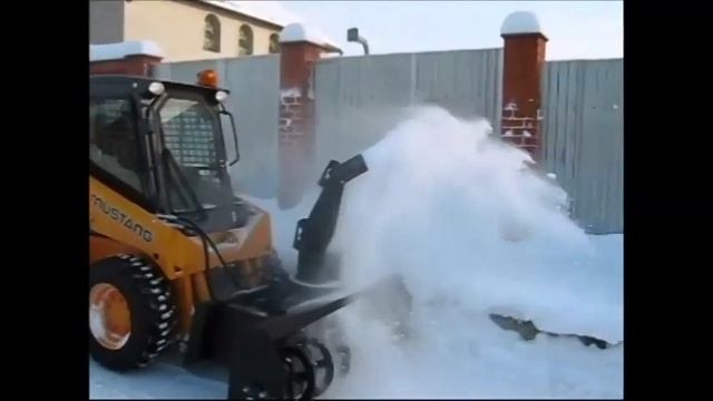 Снегометатель для мини-погрузчиков смотреть онлайн