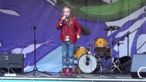 "Бумажный змей". Рогачева Алиса. Студия эстрадного вокала "Конфетти"