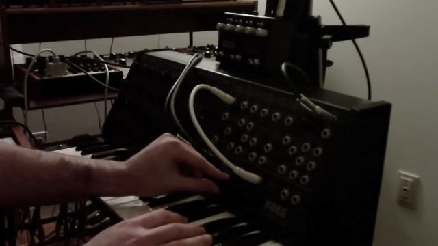 Korg MS-20 + XBase 888 = ESP Fun смотреть онлайн