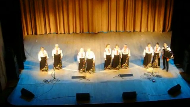 Хата мого дитинства смотреть онлайн